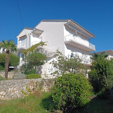 Apartments Simona Crikvenica Exteriör bild